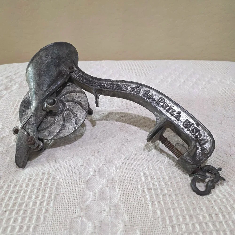 Antique Enterprise Cherry Stoner No 118 Philadelphia PA  USA 1917 Pat Cast Iron